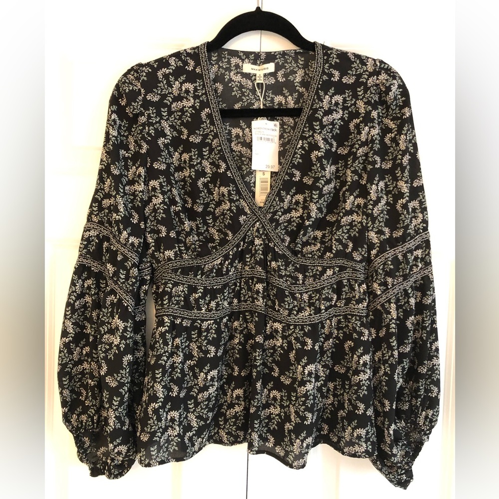 *NWT* Long Sleeve Blouse